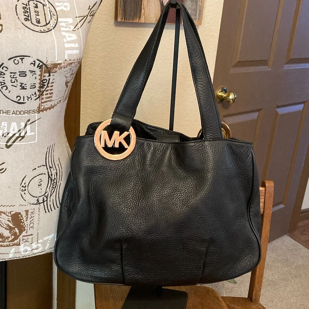 MICHAEL Michael Kors Fulton East West Shoulder Bag/Tote Pebbled Leather EUC